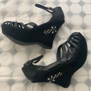 bebe Wedges